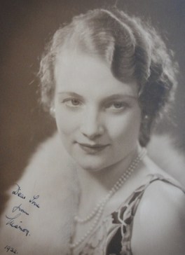 marion-cooper-1932