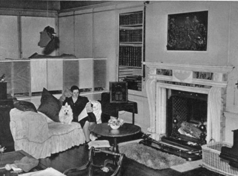 Shardeloes - The Dining Room - The Tatler 5 June 1940