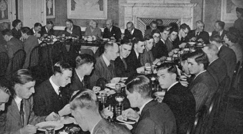 Hall Place - Illustrated Sporting and Dramatic News 5 - Nov 2 1949 (BNA)