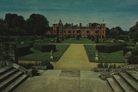 Blickling Hall - Norfolk - Illustrated London News - 1 Oct 1974 (BNA)