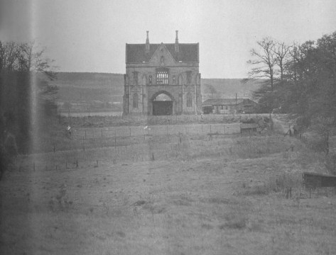 The Tatler 10 - 28 Aug 1963 -BNA