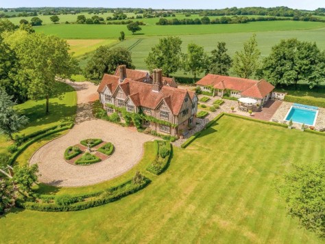 Broomwood Manor - 2018 - Savills 1