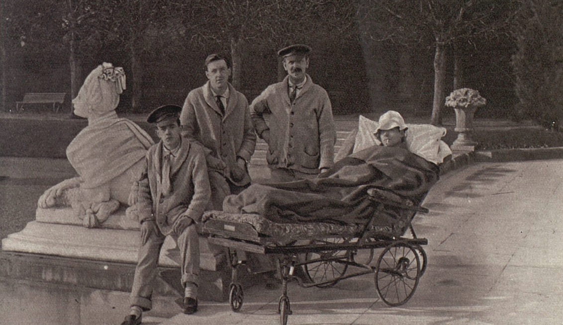 Oldway - The Illustrated War News - Jan 3 1917 - BNA (1)