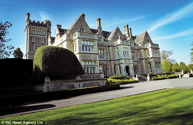 New Lodge - Daily Mail