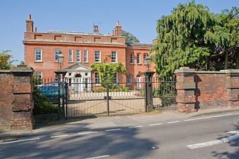 Twyford House - Peter facey-Geograph
