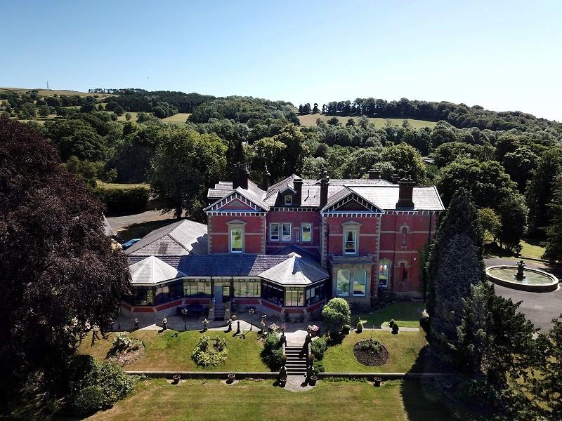 Bramley Meade - 2018 - On the Market (1)