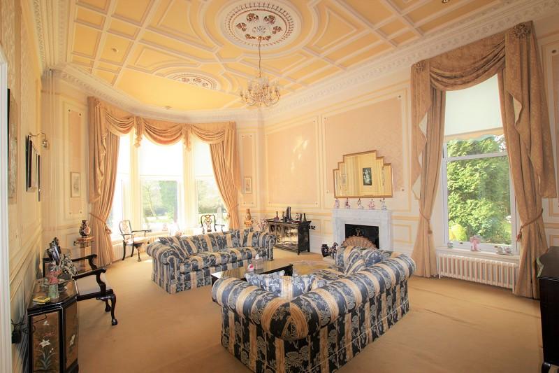 Bramley Meade - 2018 - On the Market (5)