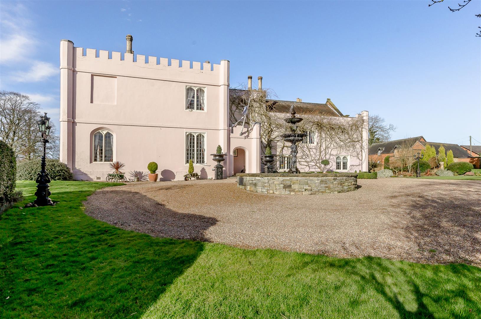 Callingwood Hall - 2019 - Fine&Country (38)