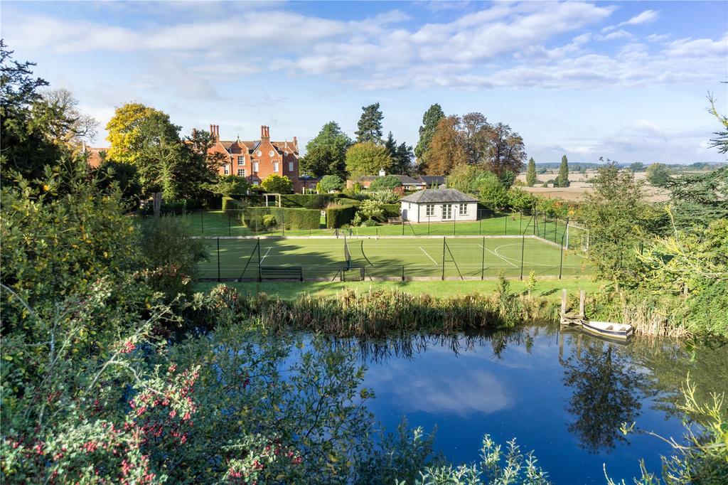 Shudy Camps Hall - 2019 - Savills (2)