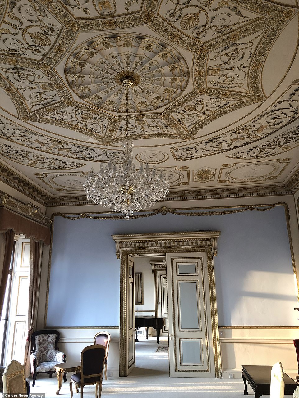 Shrubland Hall - Caters News Agency (1)