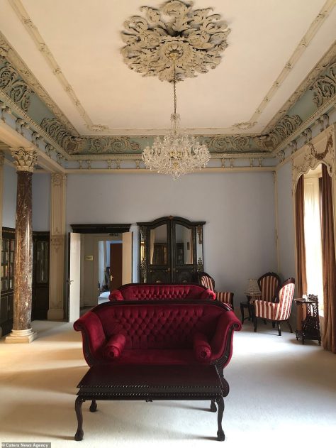 Shrubland Hall - Caters News Agency (3)