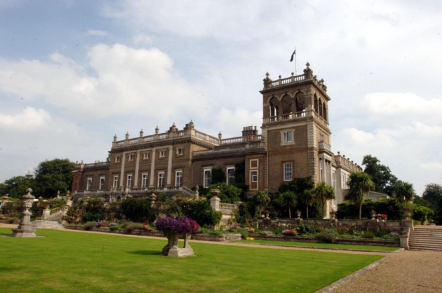 Shrubland Hall - EADT - Steve Parsons - PA (1)