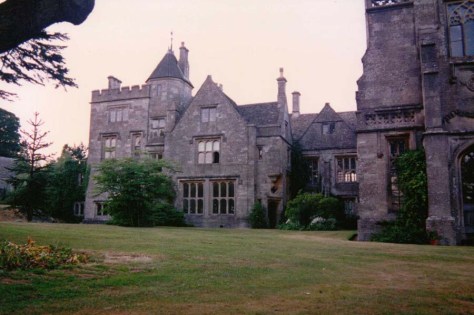 Lypiatt Park - Hetty Hikes (1)